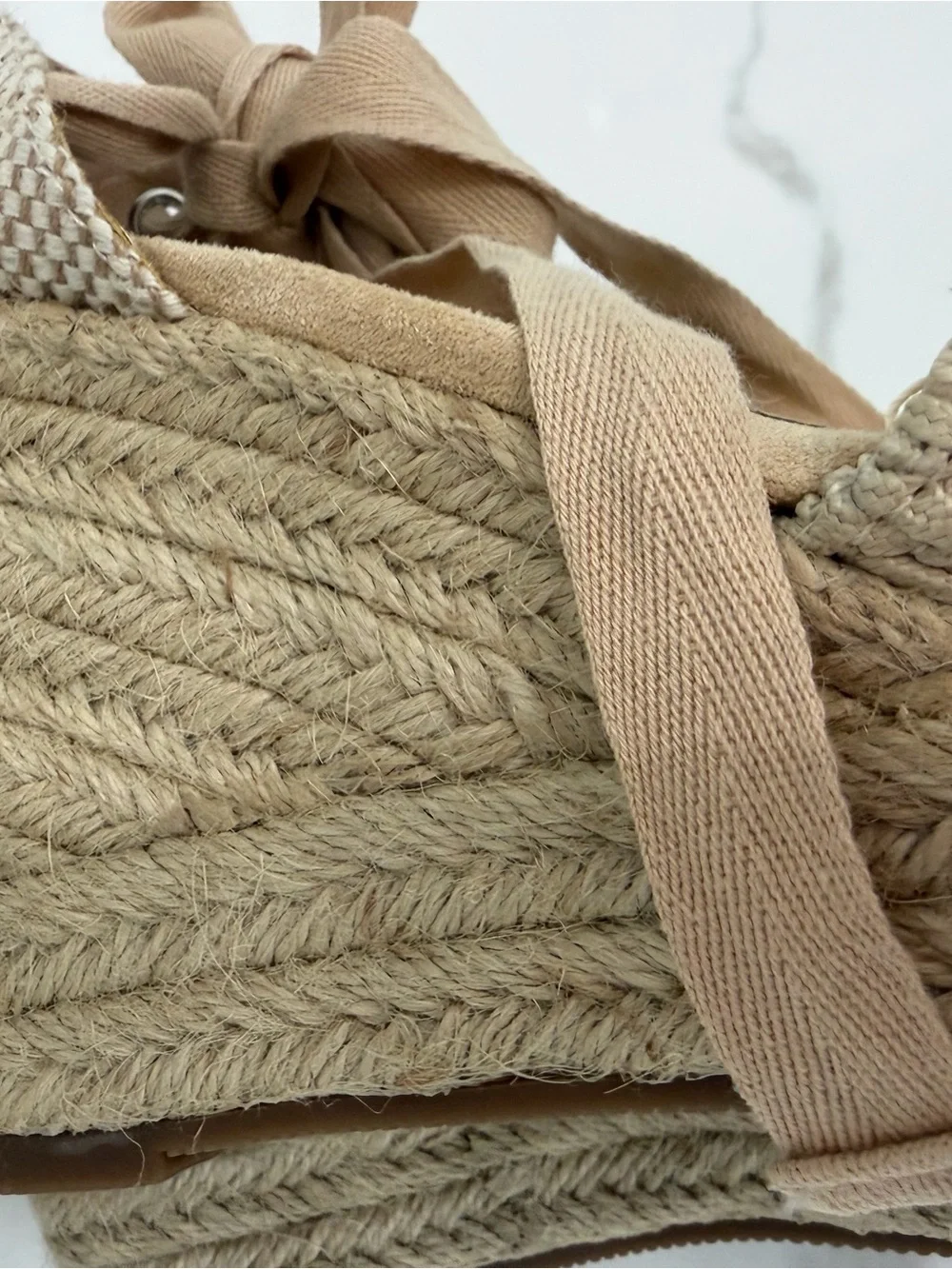 Source Unknown Taupe Espadrille Wedge Sandals with Ankle Tie EU Size 40
